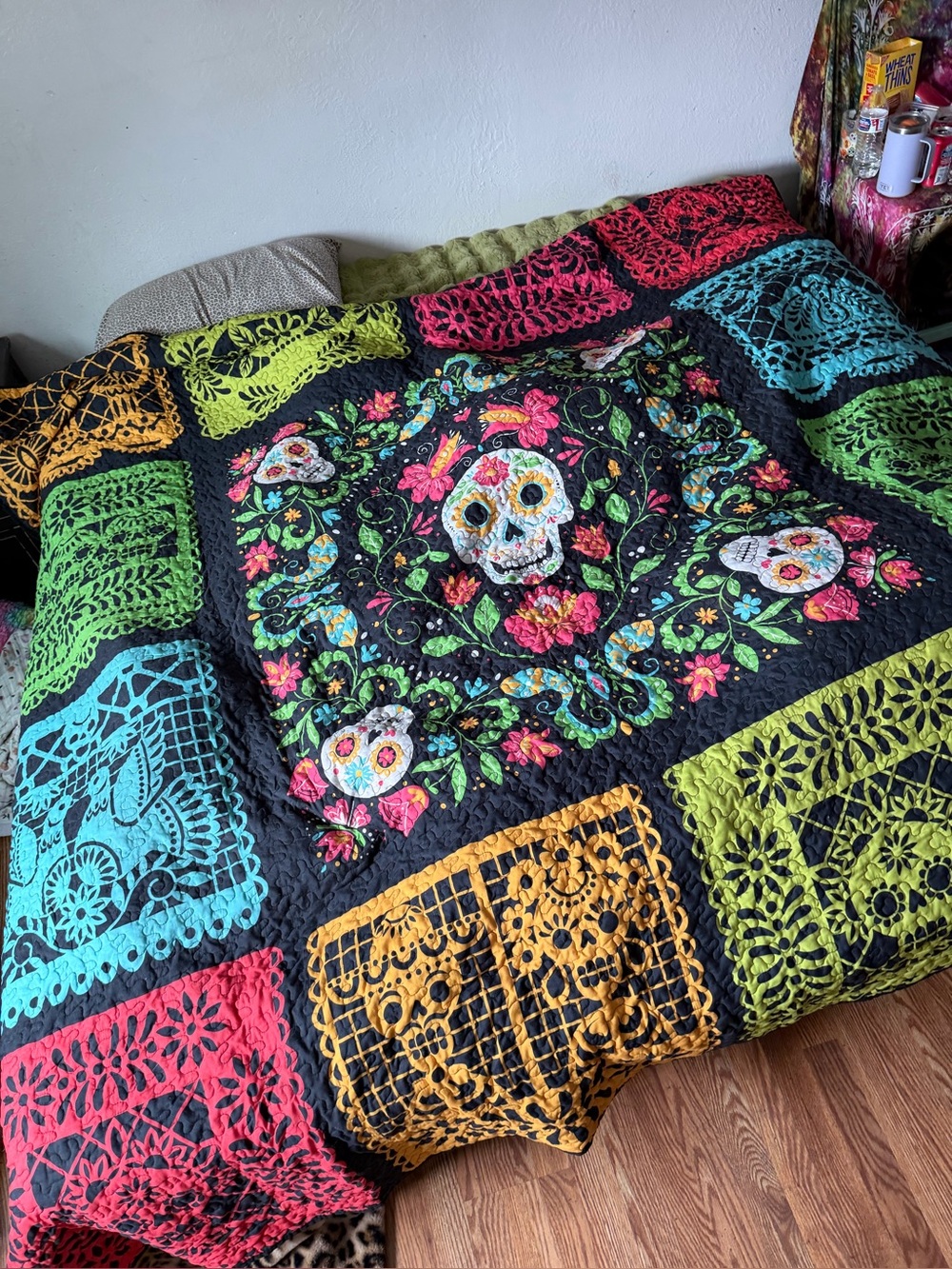 Day of the Dead Floral Skull Quilt - Queen size!